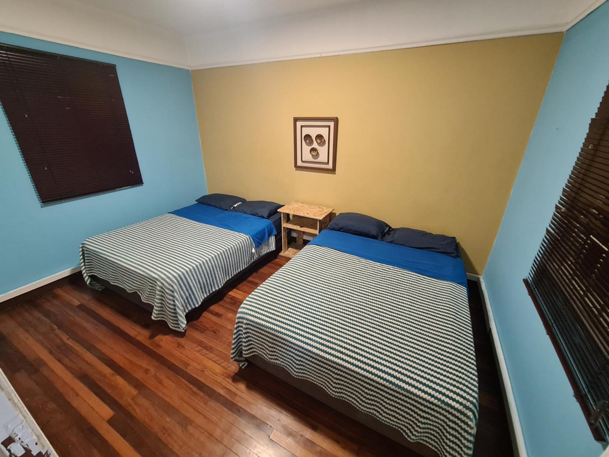 Oculto Hostel *